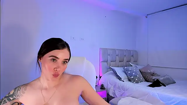 Lanataylor- online show from 03-11-25, 11:59