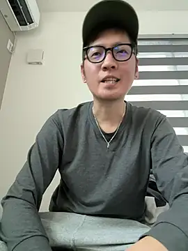 Snapshot of kensnb chatting on 03-18-25, 03:20 kensnb online show from 03-18-25, 03:20