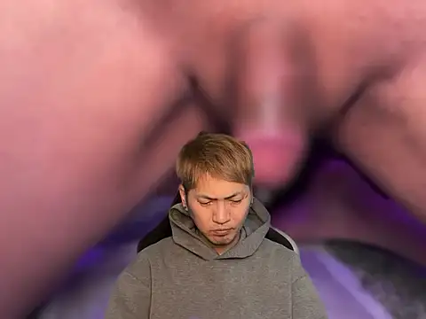 Snapshot of kensnb chatting on 12-22-25, 06:21 kensnb online show from 12-22-25, 06:21