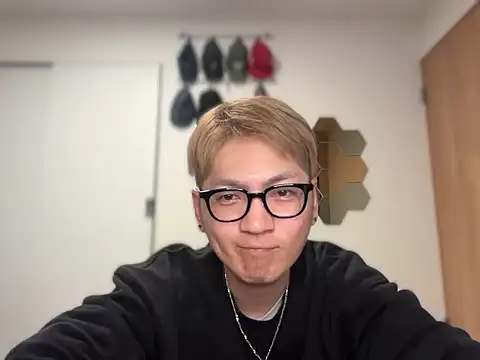 Snapshot of kensnb chatting on 01-06-26, 12:31 kensnb online show from 01-06-26, 12:31