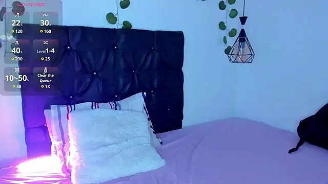 Snapshot of Natasha_by chatting on 12-09-24, 02:17 Natasha by online show from 12-09-24, 02:17