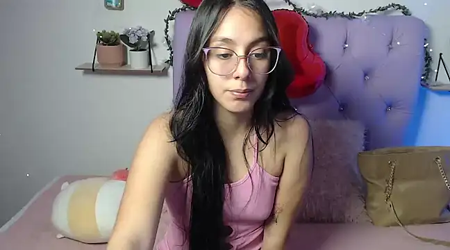 Freyja 01 online show from 02-07-25, 09:37