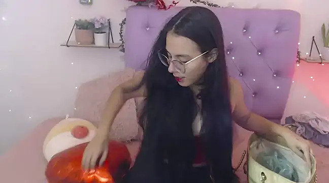 Freyja 01 online show from 02-14-25, 10:36