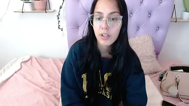 Freyja 01 online show from 09-25-25, 09:40