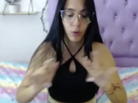 Freyja 01 online show from 11-17-25, 09:31