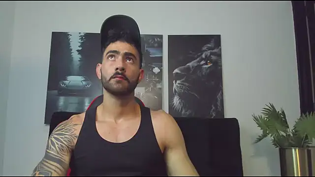 Snapshot of Austin_bolt chatting on 03-09-25, 11:14 Austin bolt online show from 03-09-25, 11:14