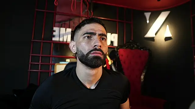 Snapshot of Austin_bolt chatting on 02-28-26, 01:17 Austin bolt online show from 02-28-26, 01:17