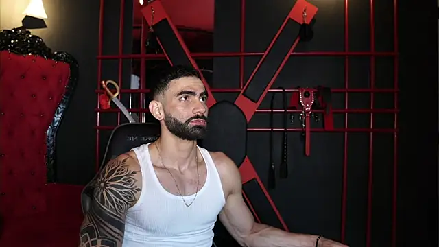 Snapshot of Austin_bolt chatting on 03-12-26, 01:56 Austin bolt online show from 03-12-26, 01:56