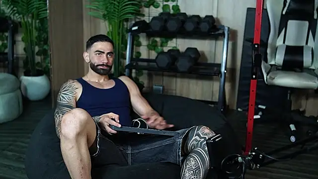 Snapshot of Austin_bolt chatting on 03-14-26, 01:55 Austin bolt online show from 03-14-26, 01:55