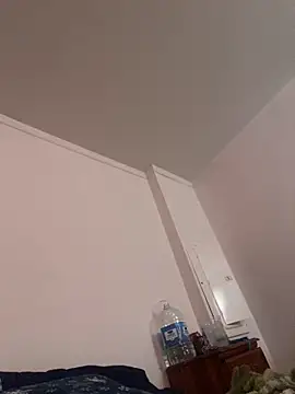 Snapshot of bDswingN chatting on 02-25-26, 01:32 bDswingN online show from 02-25-26, 01:32