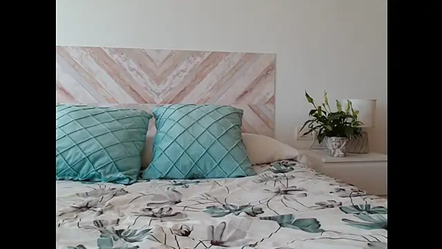 Snapshot of secretmuses chatting on 11-19-25, 08:36 secretmuses online show from 11-19-25, 08:36