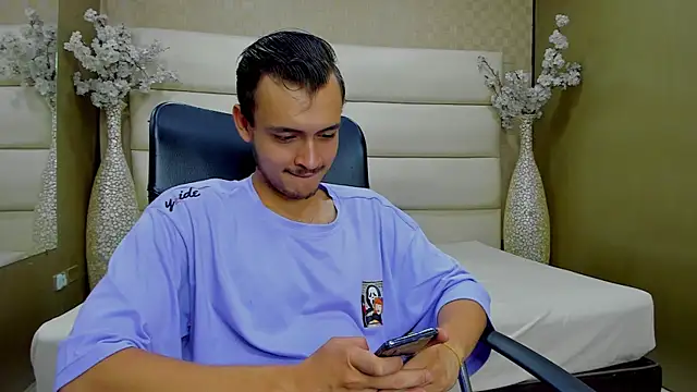 Desmon Clark online show from 02-02-25, 07:14