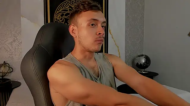 Desmon Clark online show from 02-26-25, 04:47