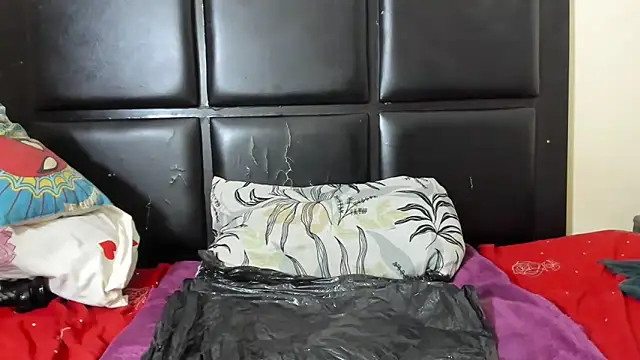 Sweetdelight86 online show from 03-11-26, 01:22