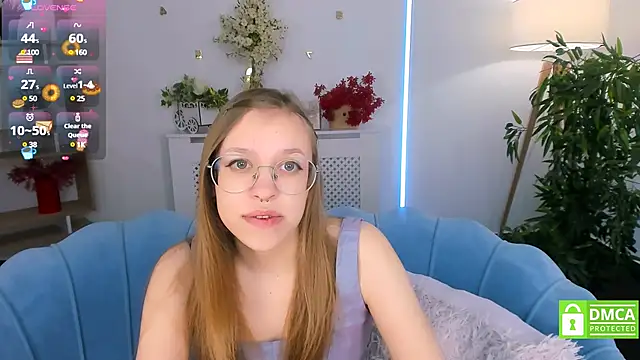 Snapshot of LayriantaVee chatting on 02-27-25, 07:23 LayriantaVee online show from 02-27-25, 07:23