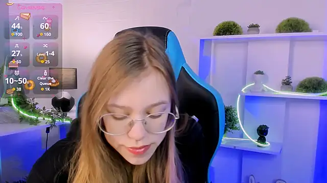 LayriantaVee online show from 04-20-26, 06:38