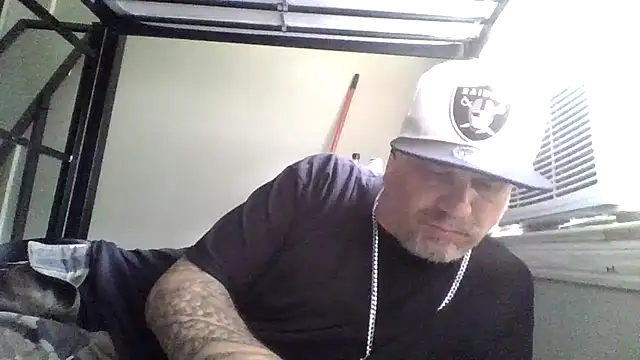 clitstitsandbongrips online show from 04-23-26, 05:37