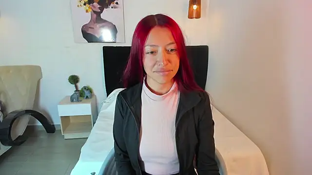 Scarlett  bell online show from 09-18-25, 01:24