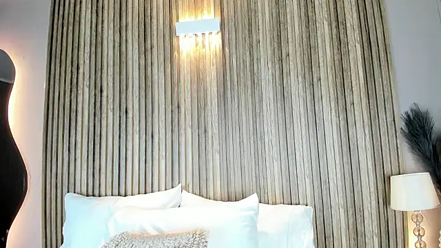 HannaPaola online show from 01-31-26, 10:30