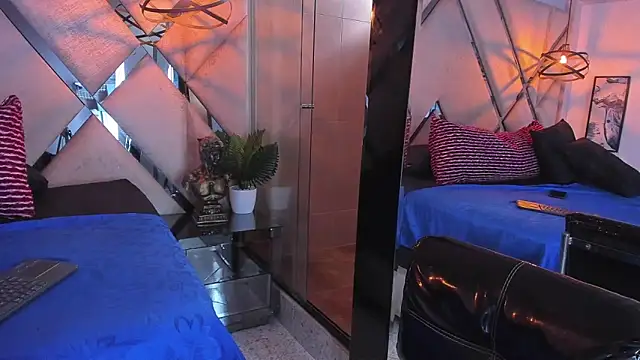 Liah Grey8 online show from 03-01-26, 09:17