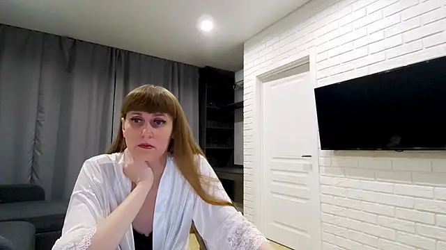 Daniella Lorente online show from 04-06-26, 07:48