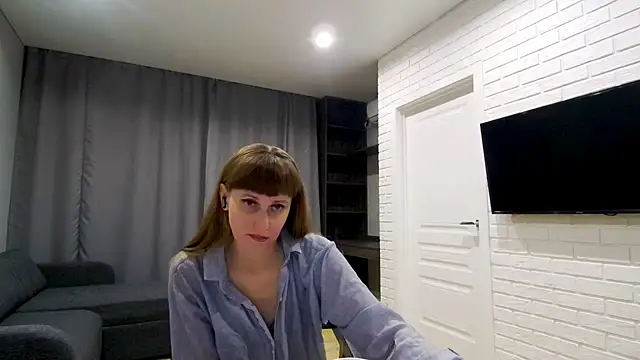 Snapshot of Daniella_Lorente chatting on 05-24-26, 10:37 Daniella Lorente online show from 05-24-26, 10:37