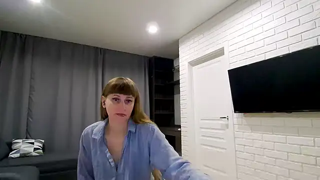 Snapshot of Daniella_Lorente chatting on 05-31-26, 01:14 Daniella Lorente online show from 05-31-26, 01:14