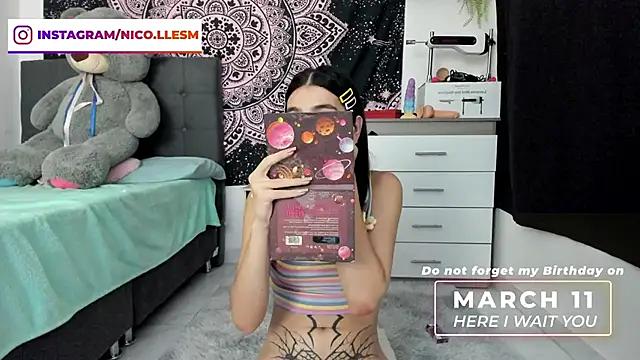 Snapshot of jade_dakota__ chatting on 03-08-25, 12:00 jade dakota online show from 03-08-25, 12:00