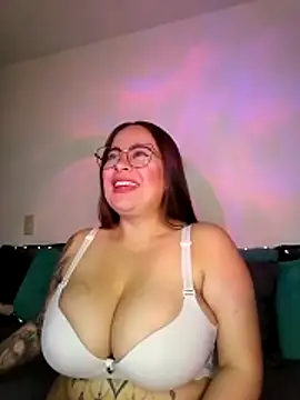 soofy   online show from 04-24-26, 04:48