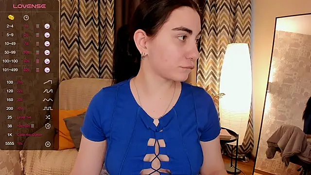 hannacheekss  online show from 02-21-25, 08:40