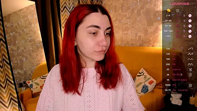 Snapshot of hannacheekss_ chatting on 06-24-26, 02:10 hannacheekss online show from 06-24-26, 02:10