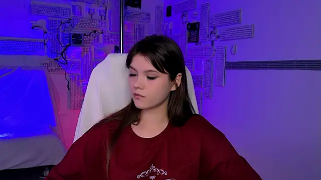 EvaThopson online show from 02-15-26, 07:51