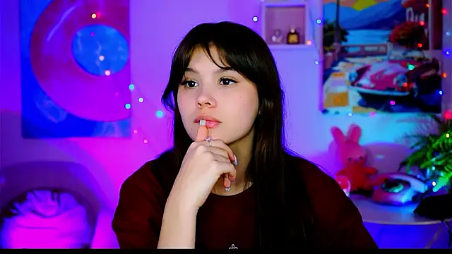 EvaThopson online show from 02-20-26, 01:11