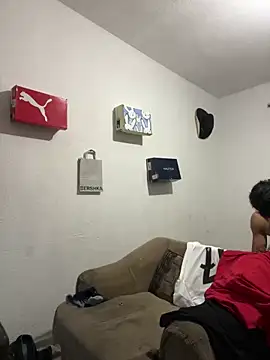 Snapshot of Hxnsovrgon chatting on 03-04-25, 01:45 Hxnsovrgon online show from 03-04-25, 01:45