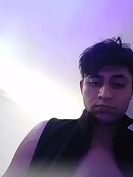 Snapshot of Hxnsovrgon chatting on 10-20-25, 07:20 Hxnsovrgon online show from 10-20-25, 07:20