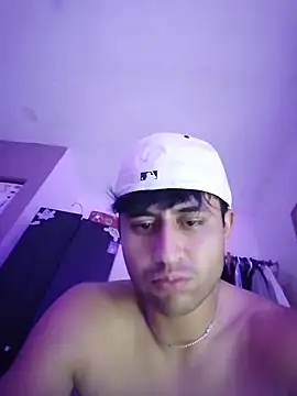 Snapshot of Hxnsovrgon chatting on 10-27-25, 09:57 Hxnsovrgon online show from 10-27-25, 09:57