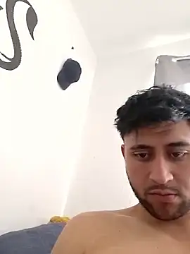 Snapshot of Hxnsovrgon chatting on 01-15-26, 07:39 Hxnsovrgon online show from 01-15-26, 07:39