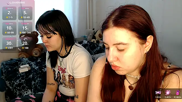 Snapshot of BettyandRich_ chatting on 01-18-25, 08:41 BettyandRich online show from 01-18-25, 08:41