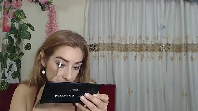 Madam dali online show from 02-22-25, 12:40