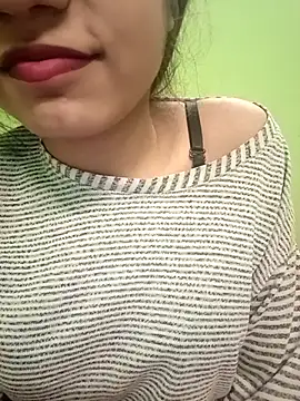 Snapshot of EACH_555 chatting on 01-10-26, 04:03 EACH 555 online show from 01-10-26, 04:03