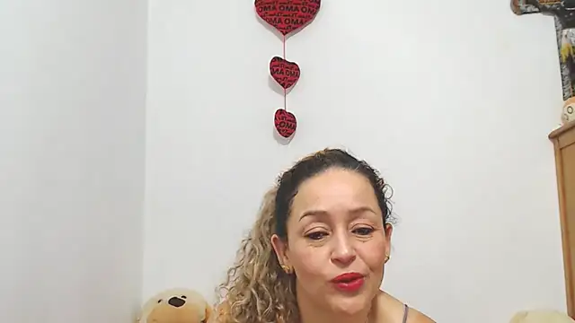 ariellth online show from 10-23-25, 03:00