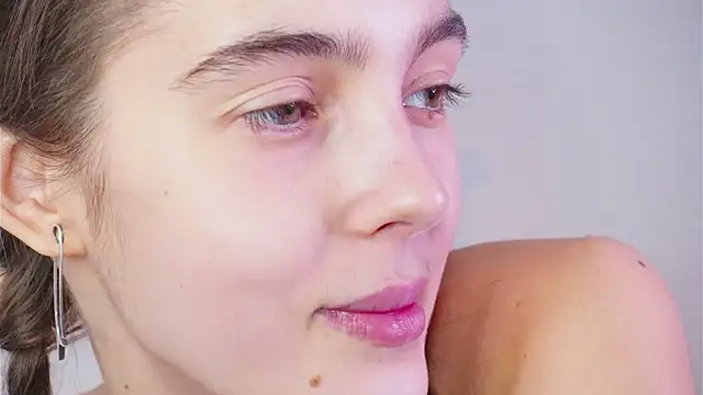 lylylovesyou online show from 03-01-25, 06:03