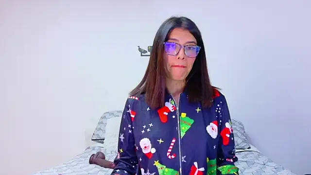 Snapshot of _lucysmith chatting on 12-02-25, 04:07 lucysmith online show from 12-02-25, 04:07