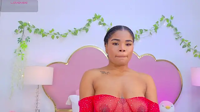 Snapshot of NahiaraReina chatting on 12-03-25, 01:53 NahiaraReina online show from 12-03-25, 01:53