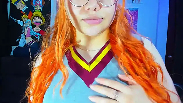 Snapshot of Lily_stone04 chatting on 02-06-26, 04:06 Lily stone04 online show from 02-06-26, 04:06