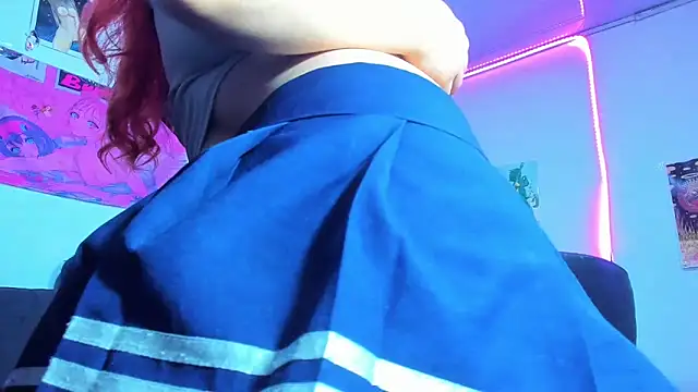 Snapshot of Lily_stone04 chatting on 02-10-26, 05:22 Lily stone04 online show from 02-10-26, 05:22