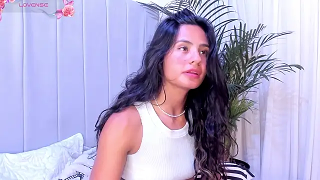 Snapshot of Mindy_sweety chatting on 01-17-25, 04:26 Mindy sweety online show from 01-17-25, 04:26