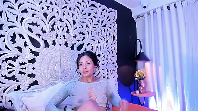 Snapshot of Mindy_sweety chatting on 01-08-26, 01:13 Mindy sweety online show from 01-08-26, 01:13