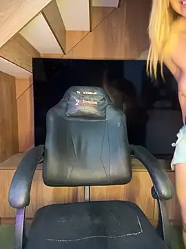 Bellahcha online show from 07-18-26, 02:32