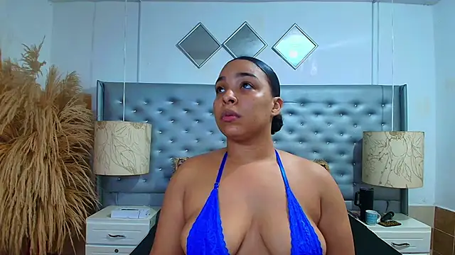 EileenBenzon online show from 11-10-25, 06:23